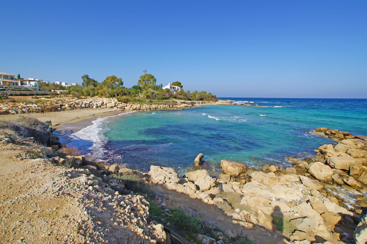 Amber - Coralli Beachfront Apartment Protaras Dış mekan fotoğraf