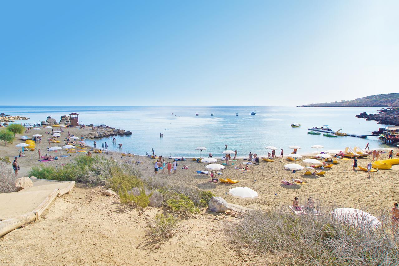 Amber - Coralli Beachfront Apartment Protaras Dış mekan fotoğraf
